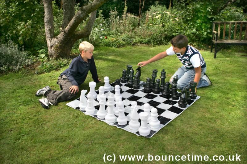 Giant Garden Chess - Standard Version
